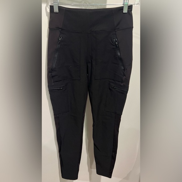 Athleta Headlands Hybrid High Rise Women’s Black Activewear Cargo Pants Size 2 - Picture 5 of 13